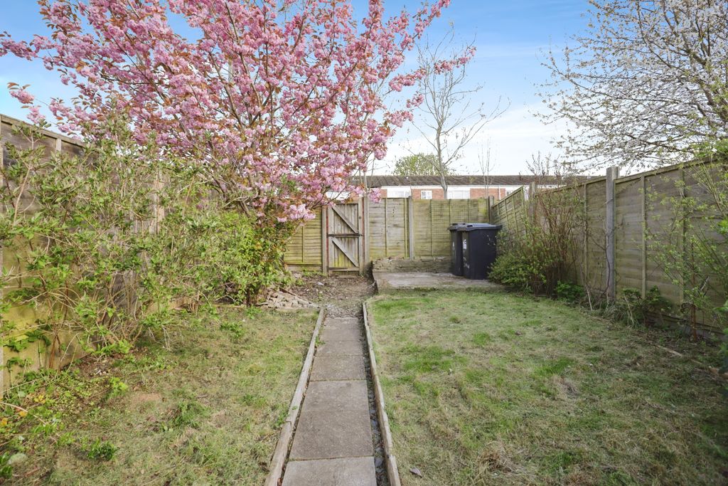 Property photo 2 of 15