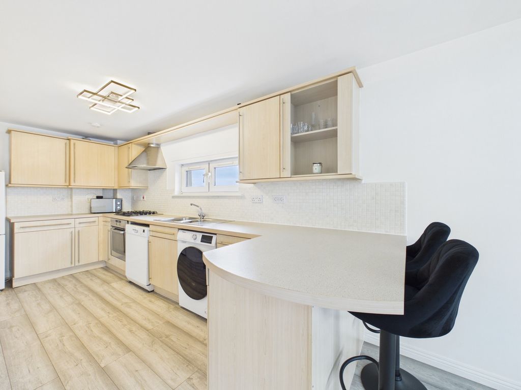 Additional image 8 of 2 bed flat for saleMariners View, Ardrossan, 8 KA22