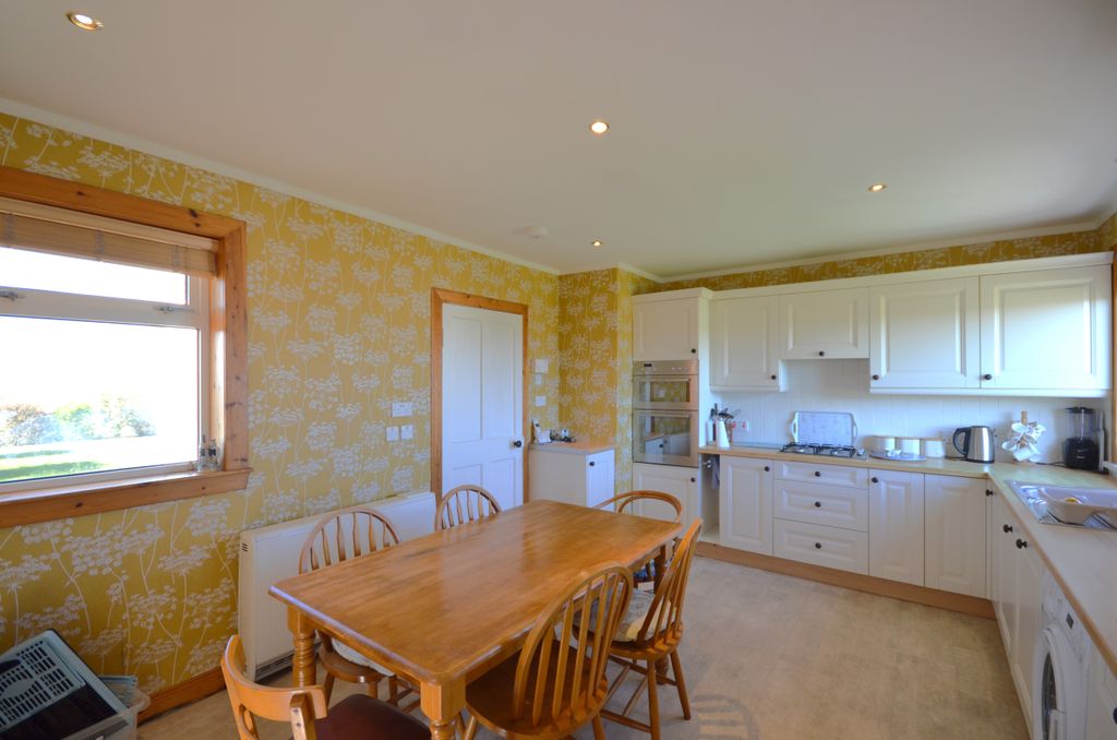 Additional image 12 of 4 bed detached house for saleCross Skigersta Road, Ness HS2