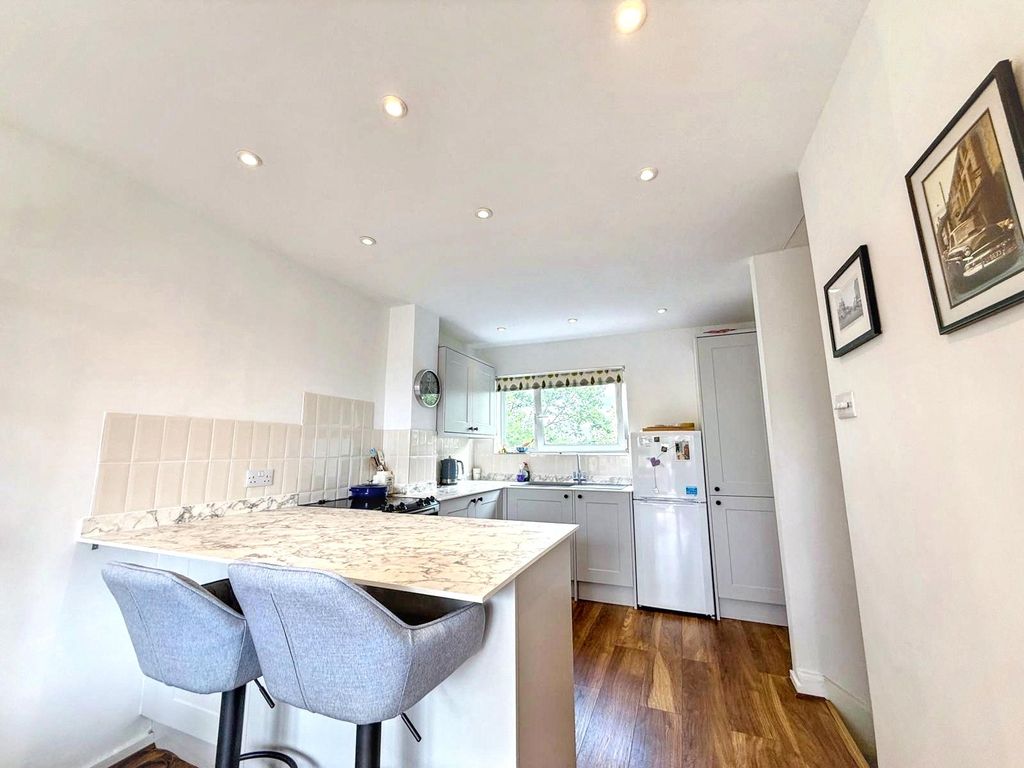 Property photo 2 of 14 Picture No. 04