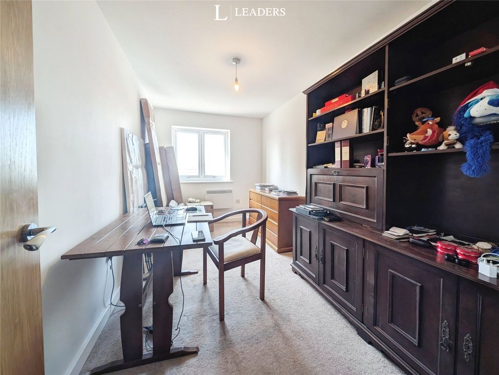 Property photo 3 of 10 Picture No. 09