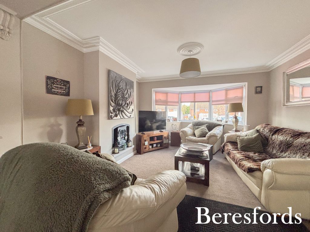 Property photo 3 of 13 Picture No. 51