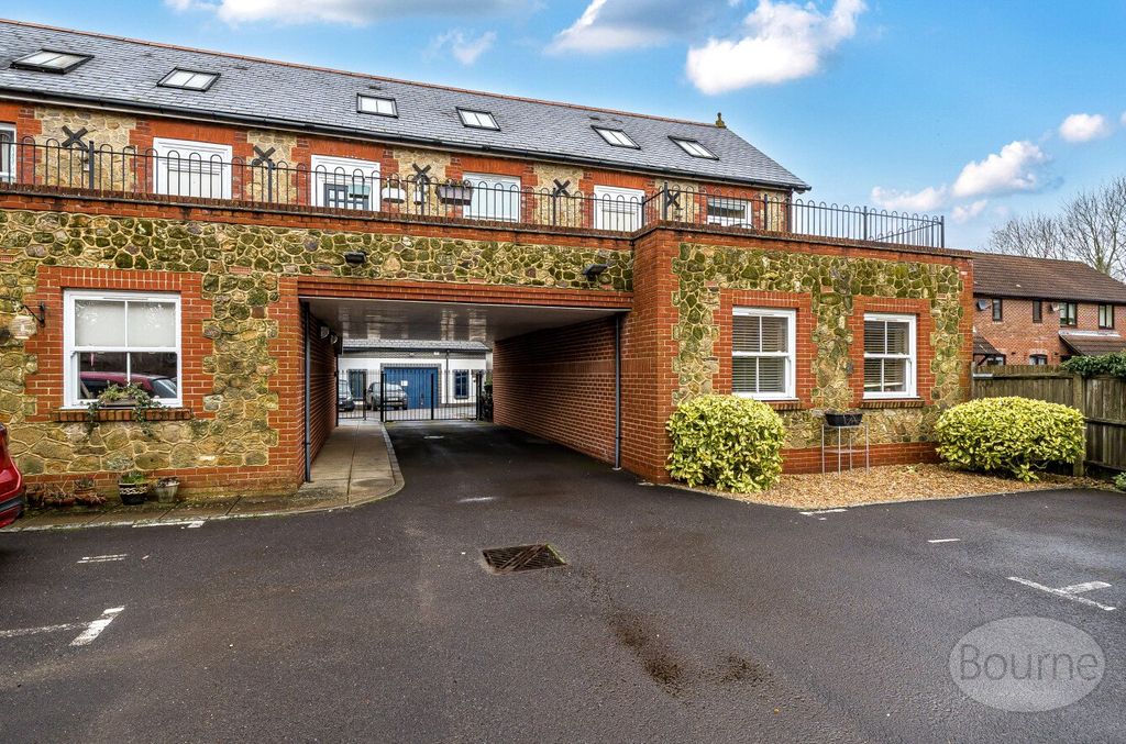 Additional image 11 of 2 bed flat for saleStation Road, Liphook, Hampshire GU30