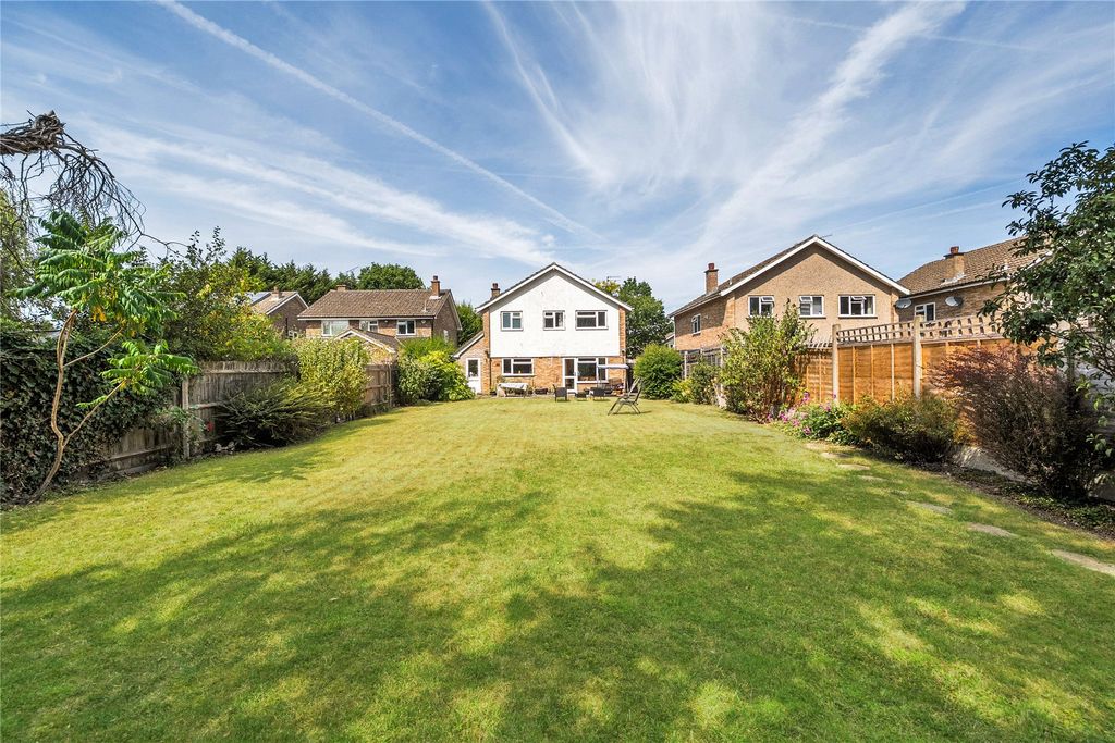 Property photo 3 of 16 Picture No. 25