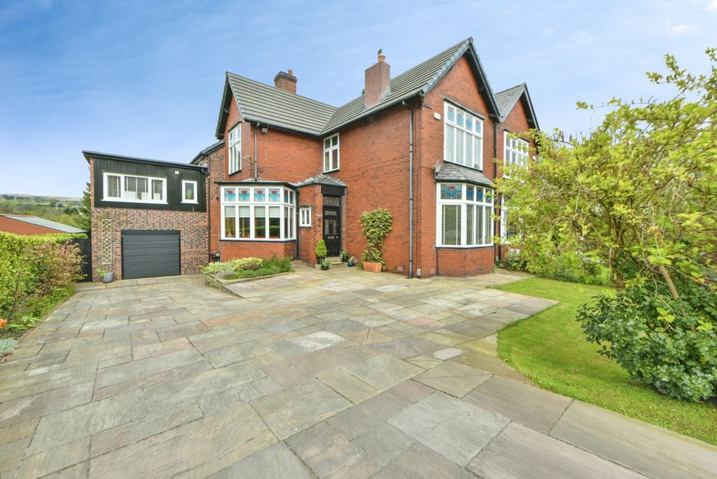Property photo 2 of 27 2