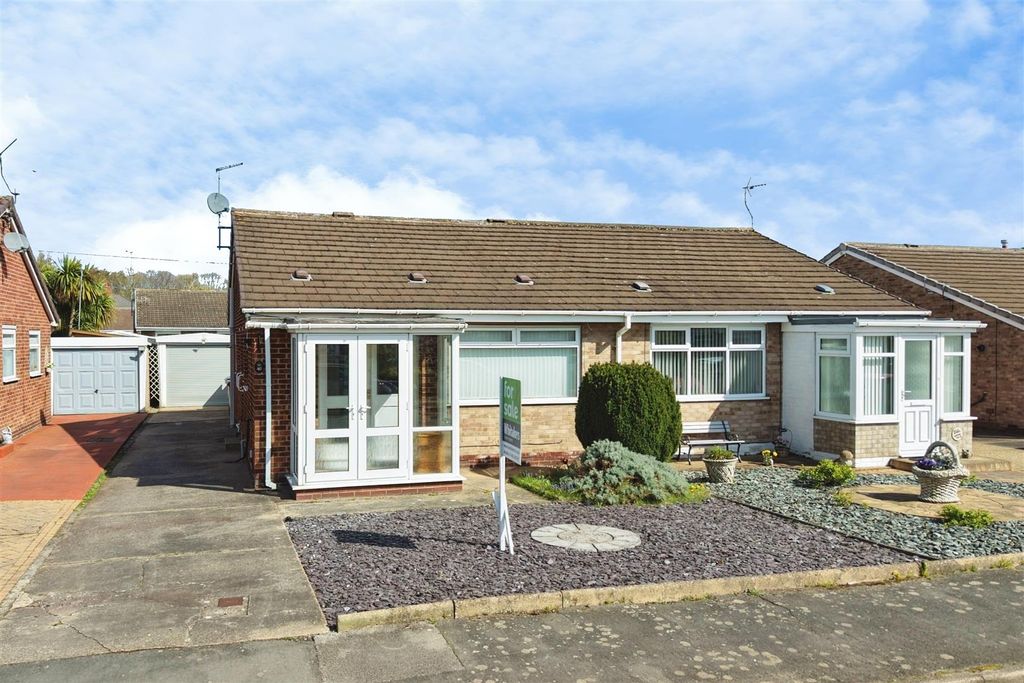 Property photo 1 of 13 Front External