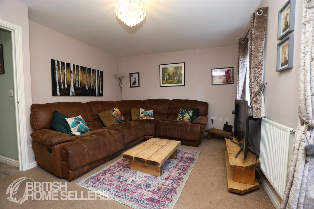 Property photo 3 of 19 Picture No. 40