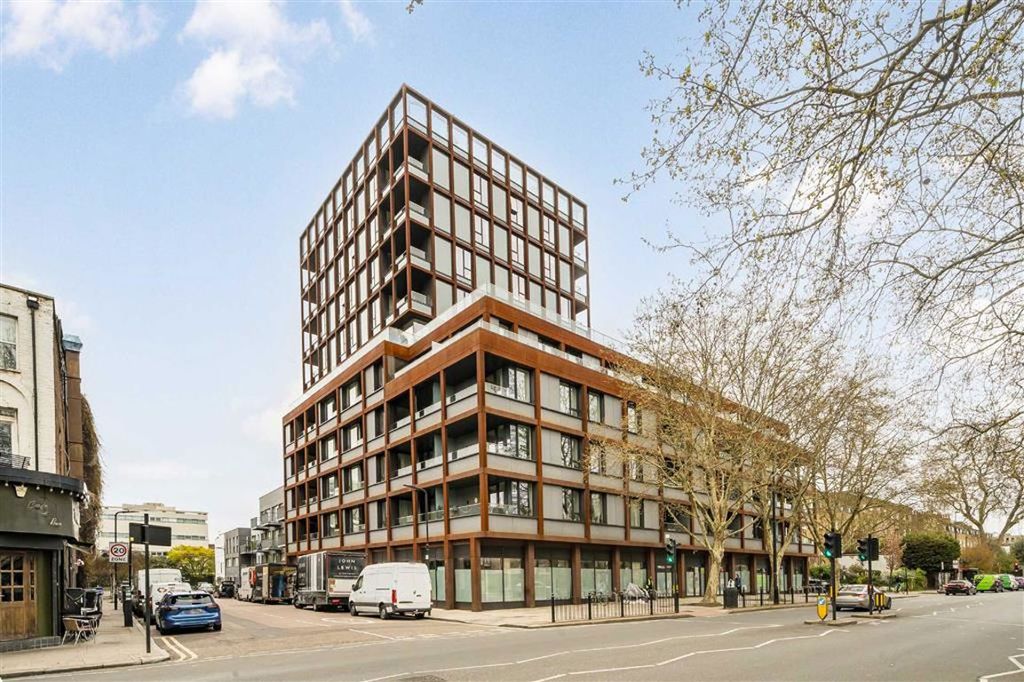 Property photo 1 of 11