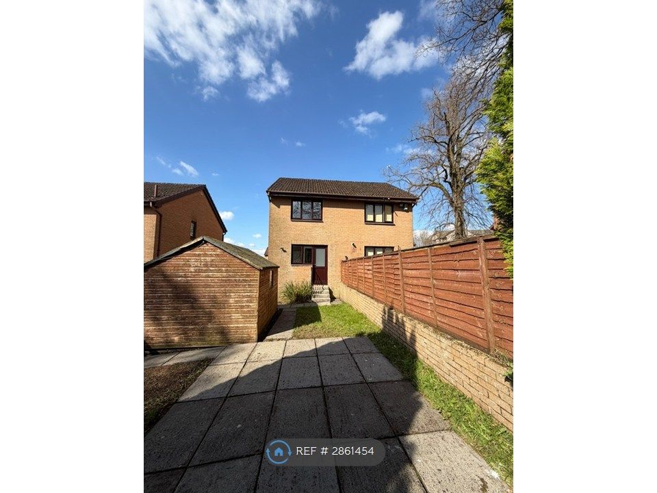 Property photo 2 of 13