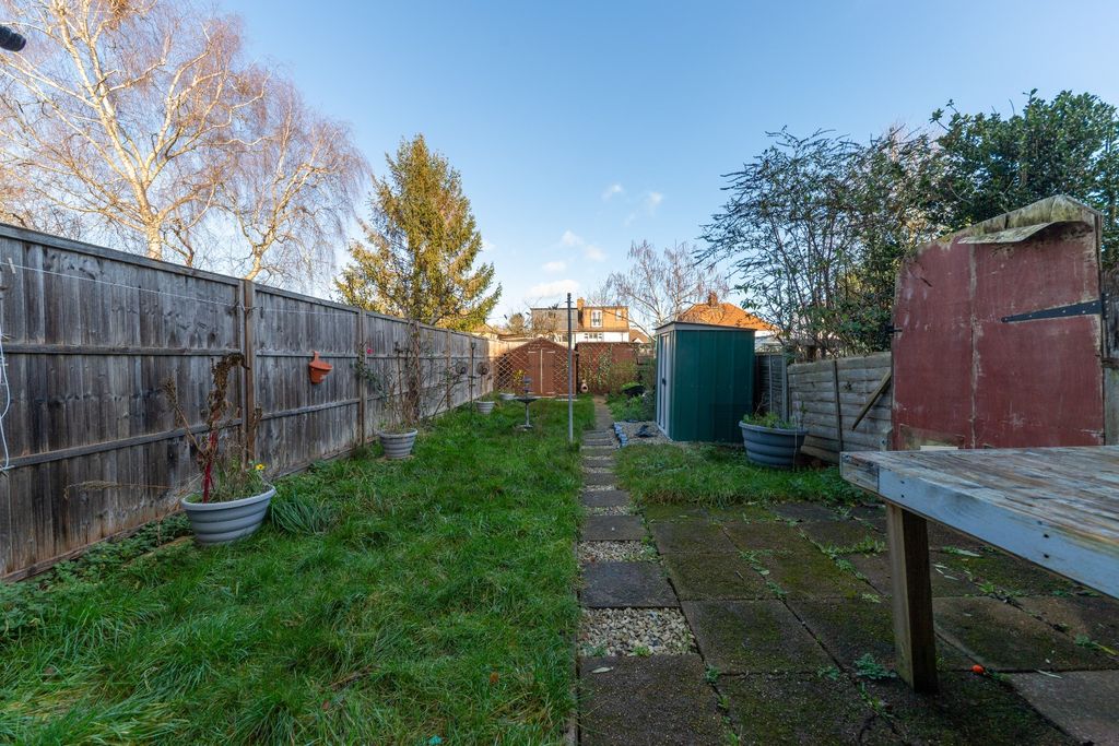 Property photo 3 of 17 4704195