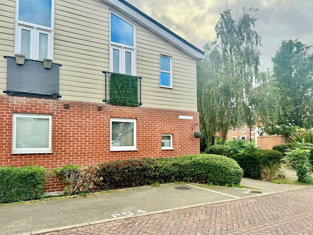 Property photo 1 of 15