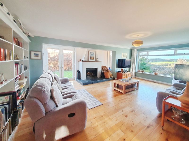 Property photo 3 of 24 Photo 15