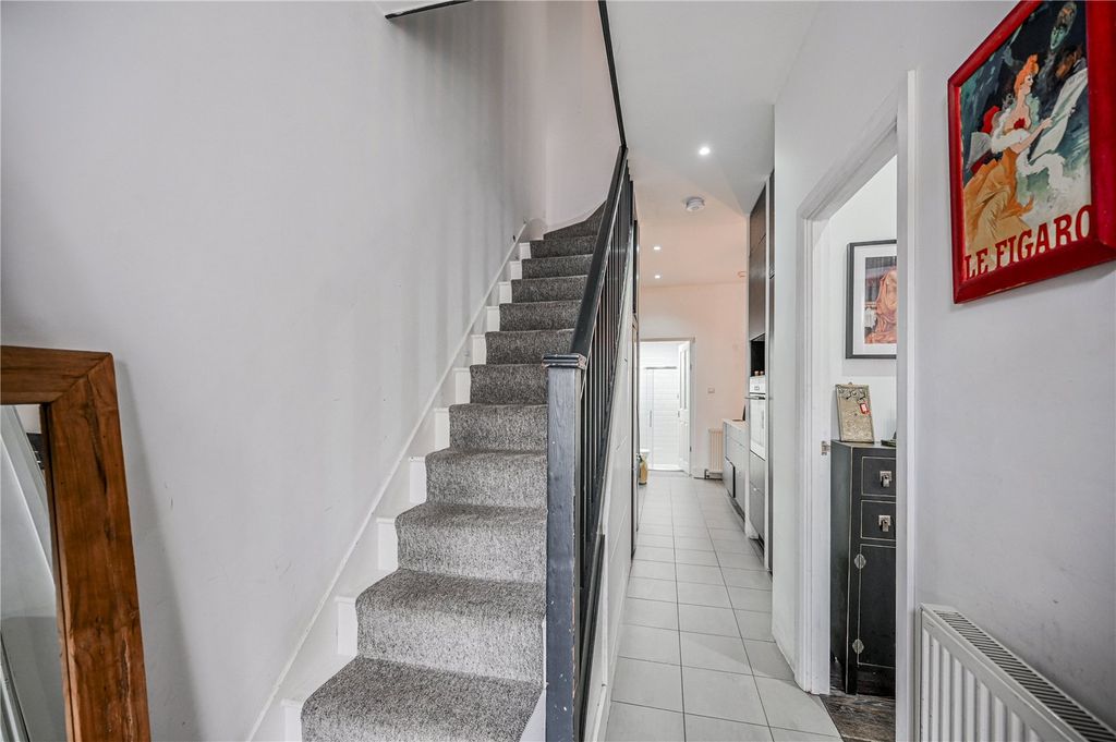 Property photo 3 of 31 Picture No. 39