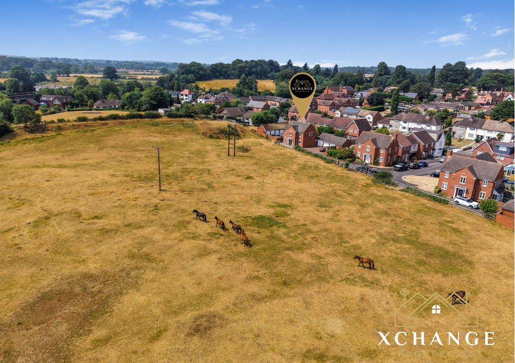 Property photo 1 of 33