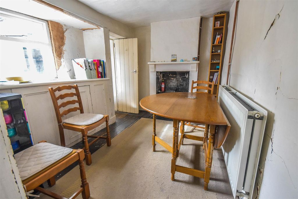 Property photo 3 of 12 Dining Room/Breakfast Room