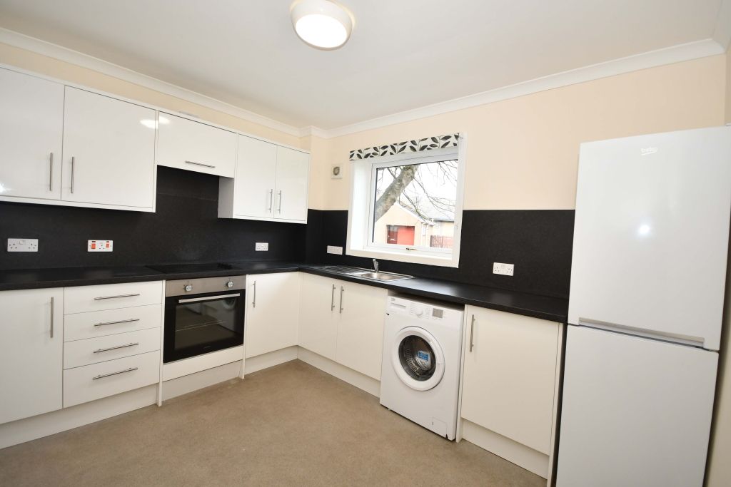 Property photo 1 of 9 Photo