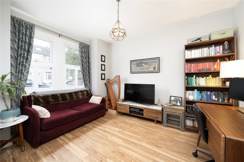 Property photo 3 of 13 Reception Room