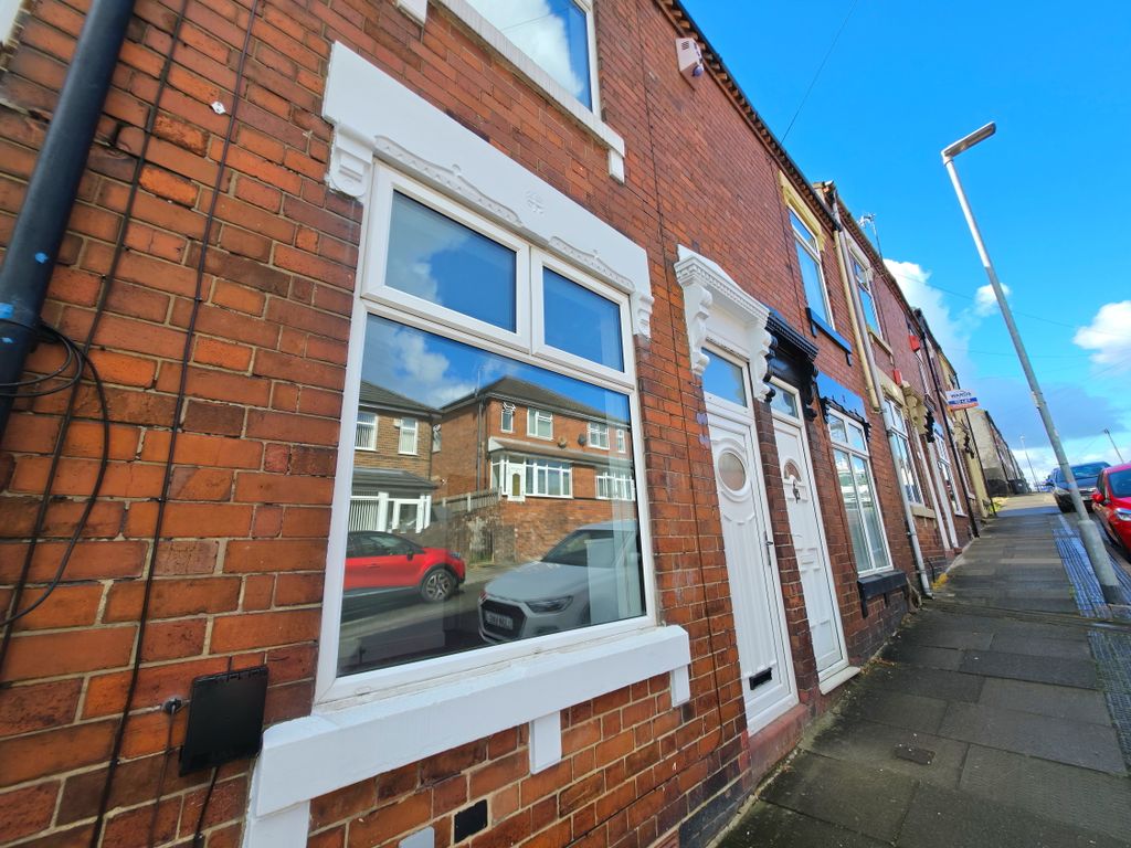 Property photo 1 of 22