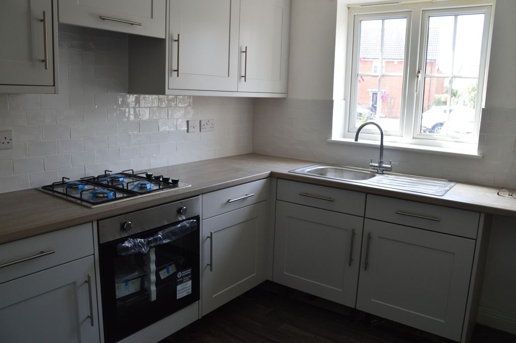 Property photo 2 of 13 Dsc_0012