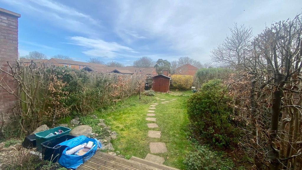 Property photo 2 of 11