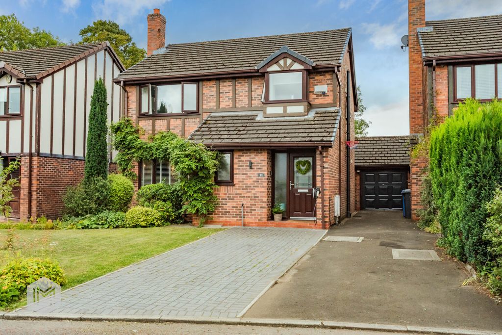 Property photo 1 of 29 Picture No. 05
