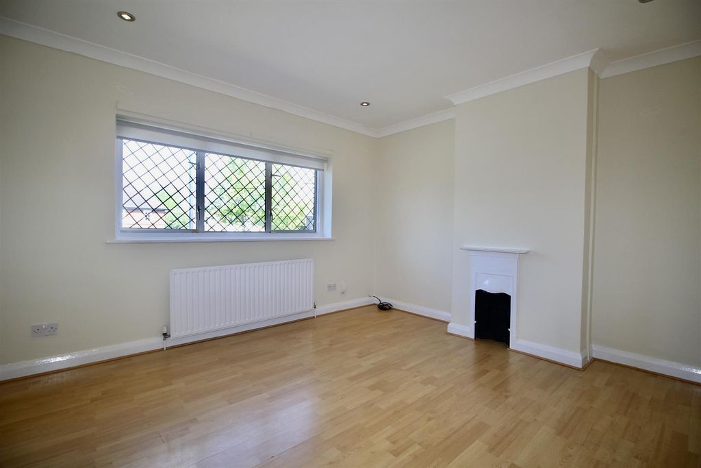 Property photo 2 of 13 Img_8844.Jpeg