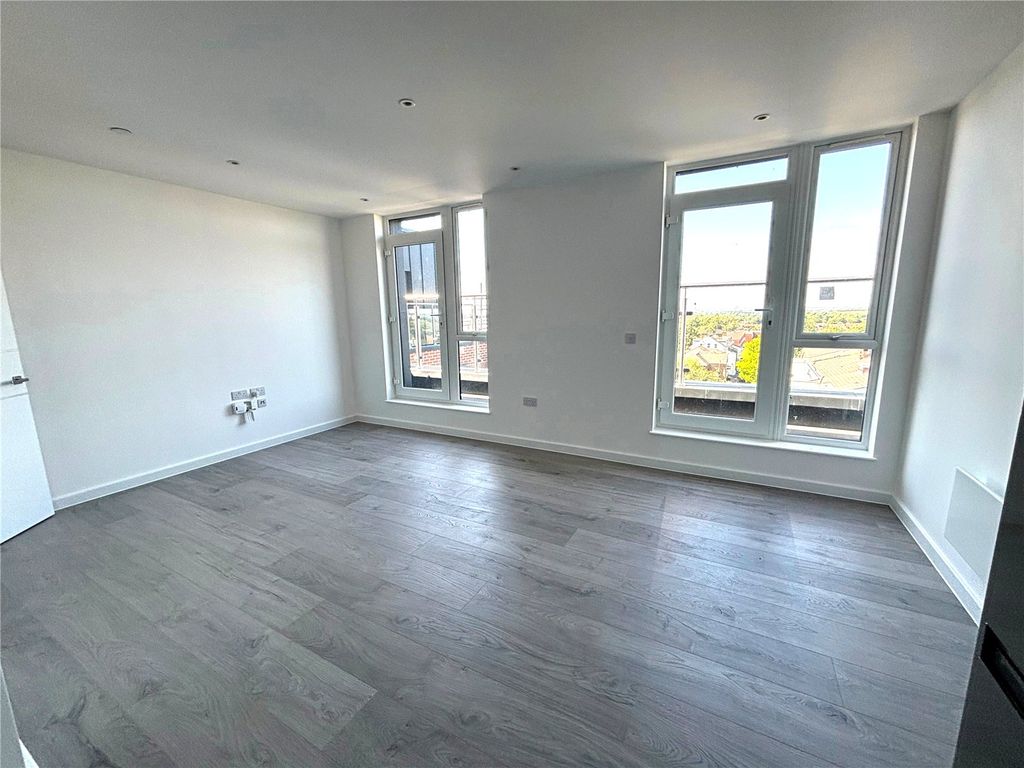 Property photo 1 of 11 Picture No. 39