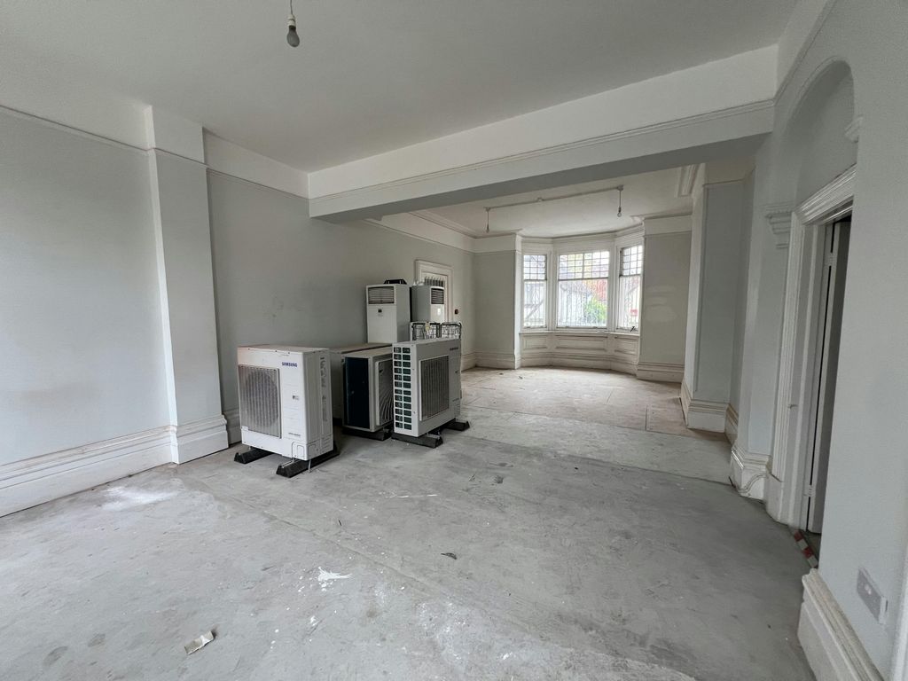 Property photo 3 of 5 Img_4389.Jpeg