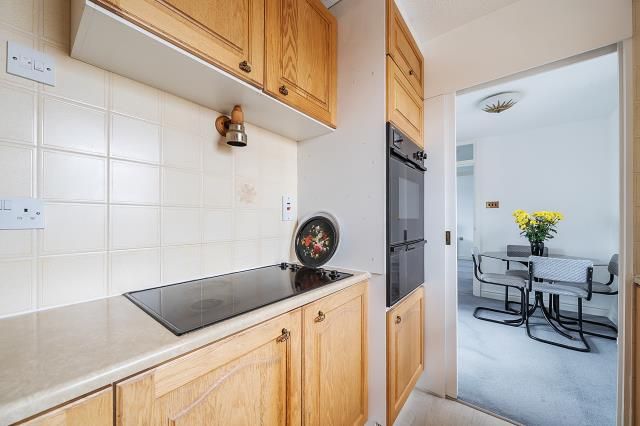Property photo 3 of 13 Kitchen