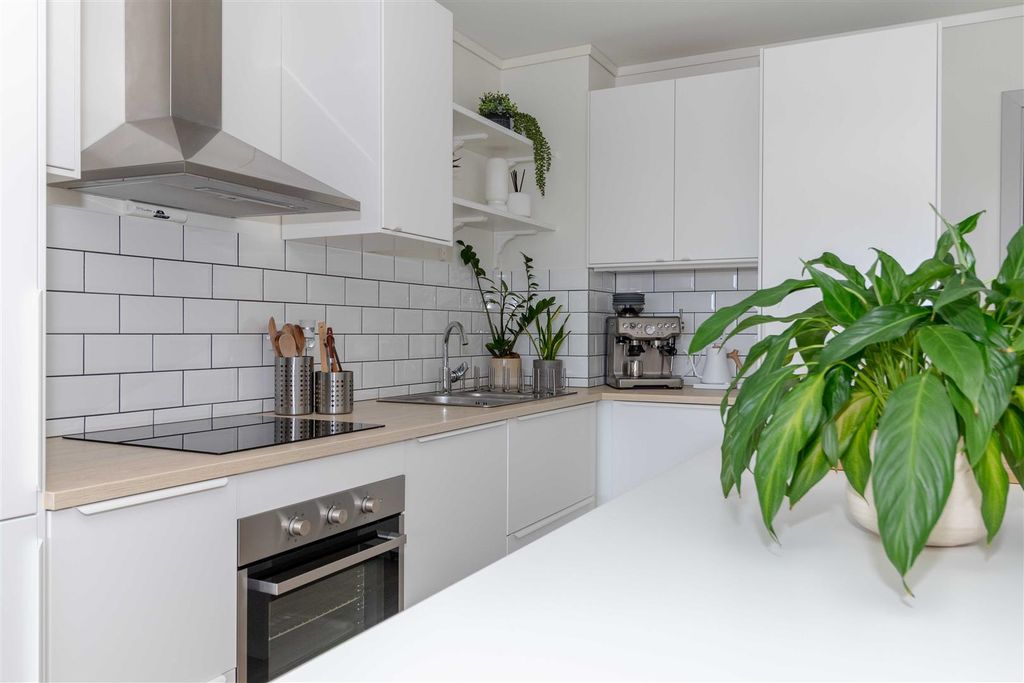 Property photo 2 of 15 Winslar-16.Jpg