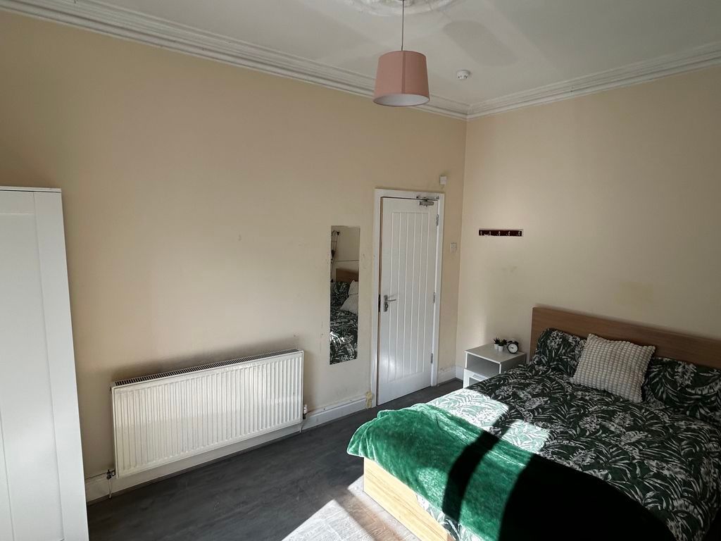 Property photo 2 of 4 Room 2