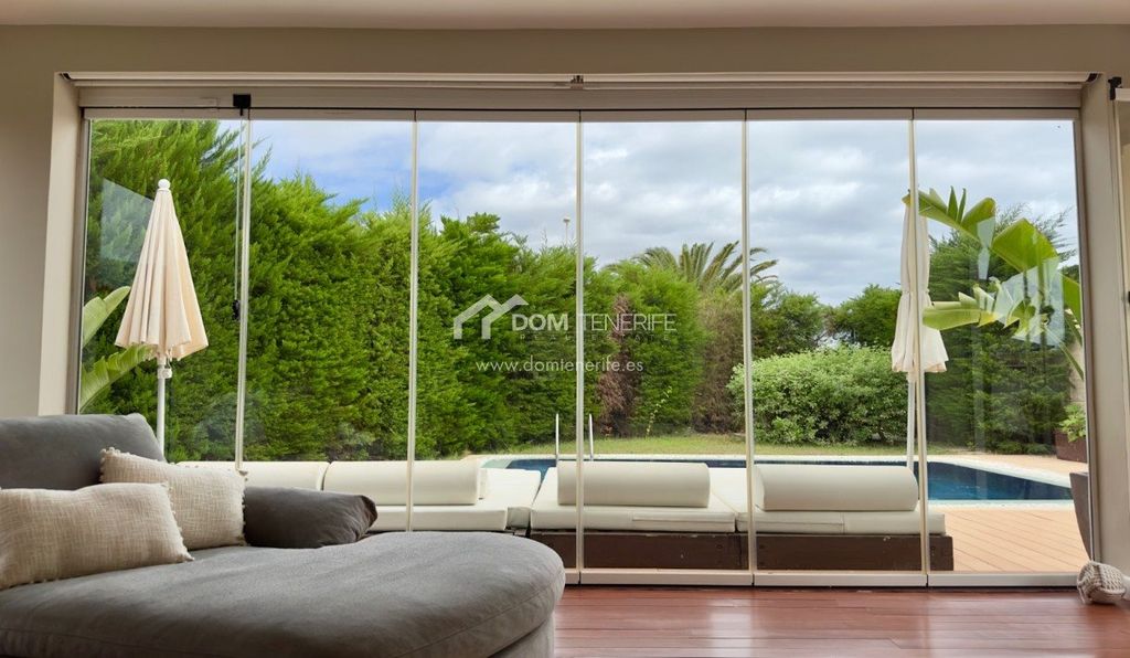 Property photo 3 of 50
