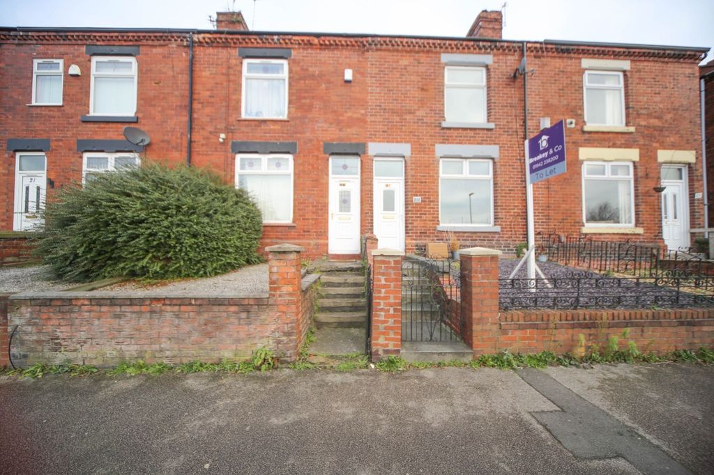 Property photo 1 of 14