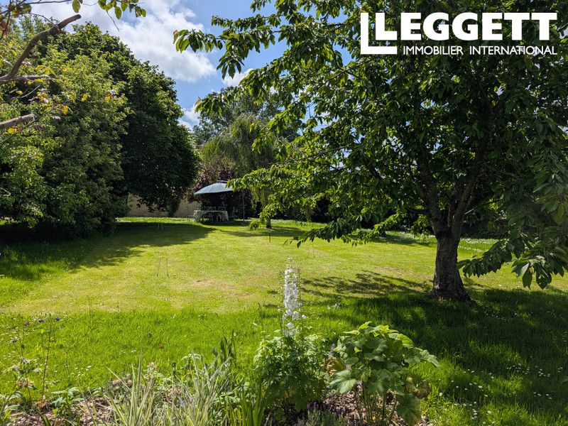 Property photo 2 of 10