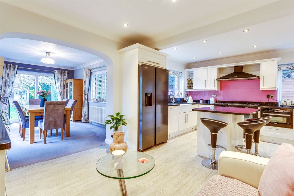 Property photo 3 of 19 Picture No. 26