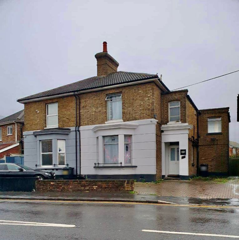 Property photo 1 of 5