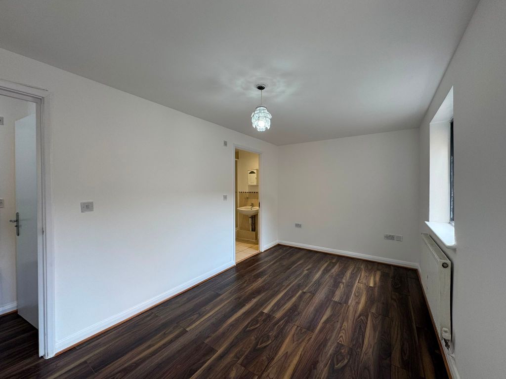 Property photo 3 of 17 Cresswell House, Hirst Crescent (12)