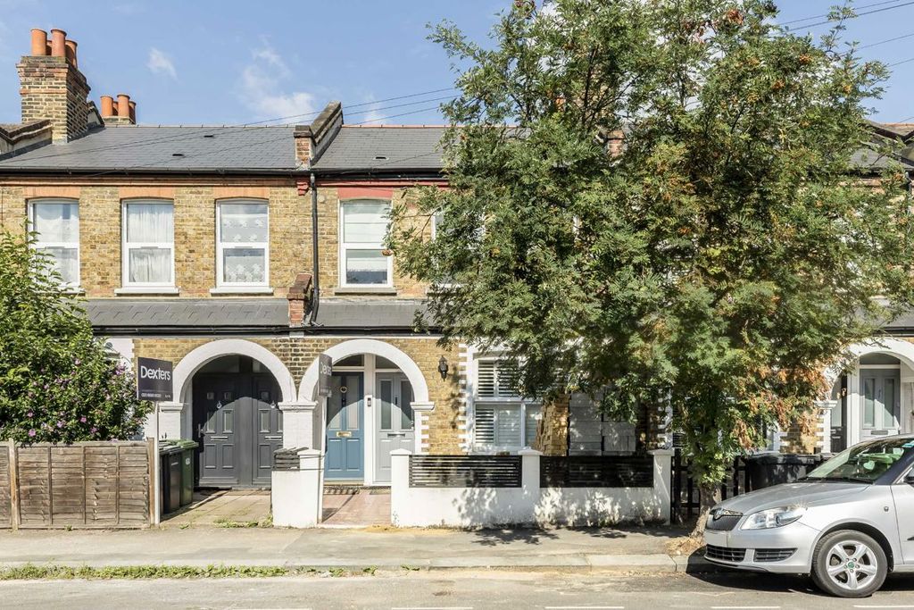 Property photo 1 of 6