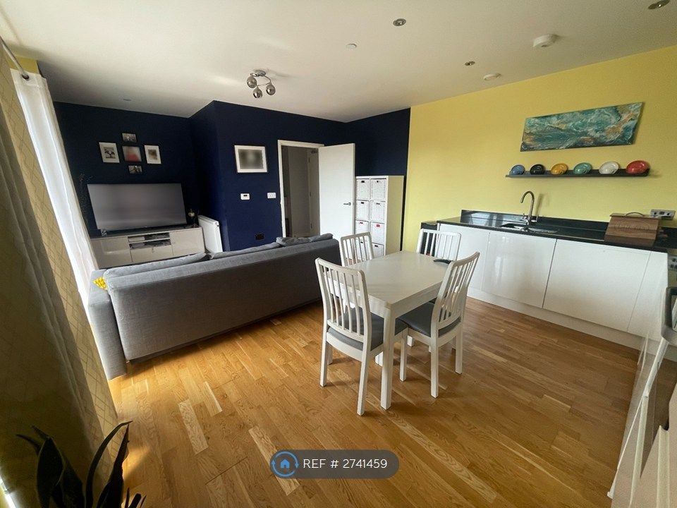 Property photo 2 of 14 Living Area / Kitchen