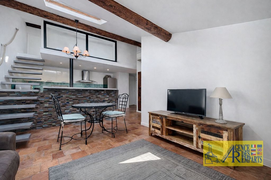 Property photo 1 of 11 Old Antibes Charming 2-Bedroom Apartment In The Heart Of An Iconic Address