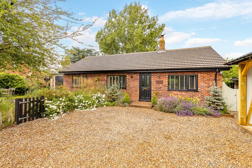 Property photo 2 of 44 5195794