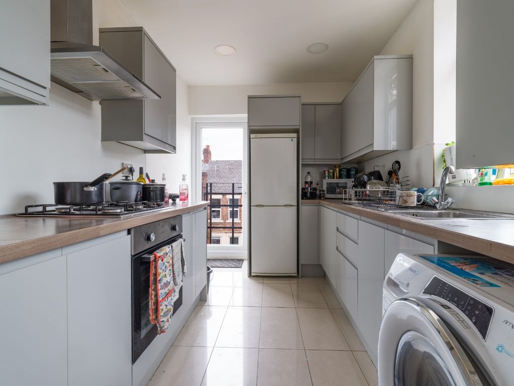 Property photo 1 of 11 2834280