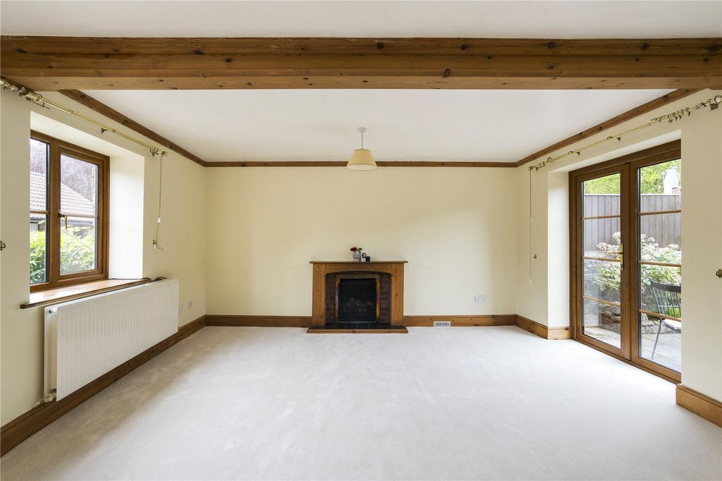 Property photo 2 of 14 Family Room