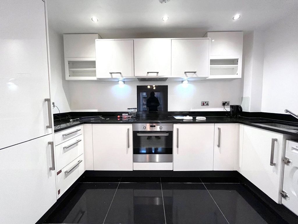 Property photo 2 of 11 Picture No. 04