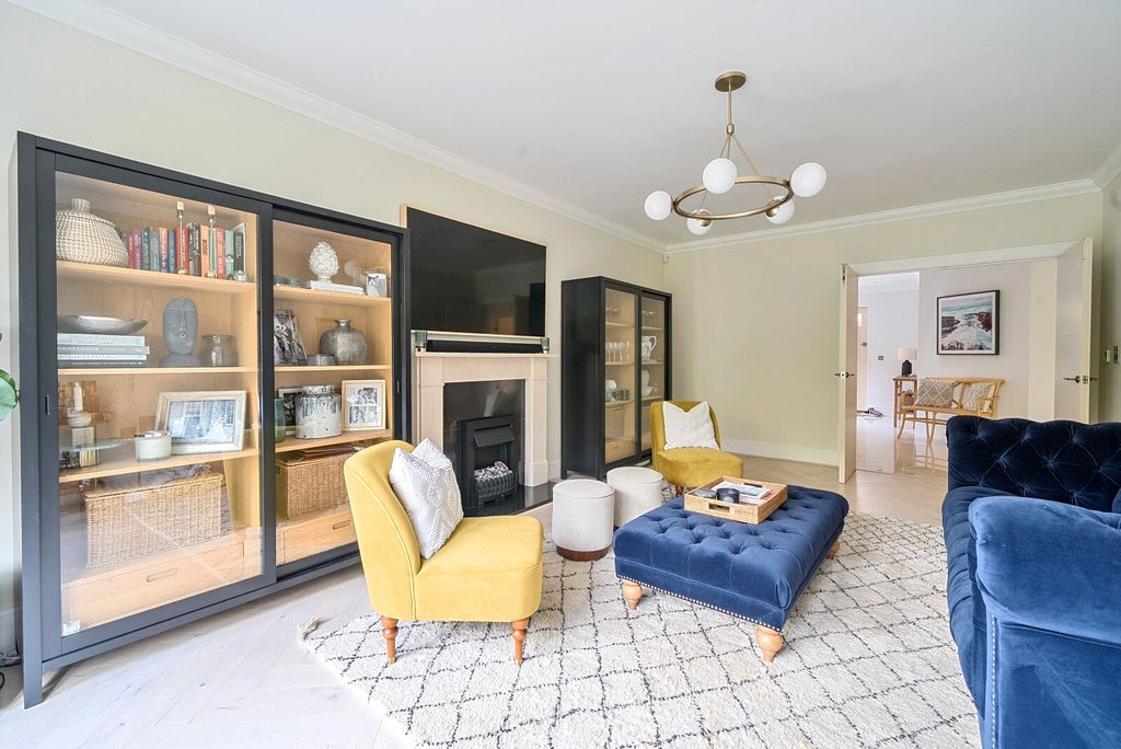 Property photo 3 of 41 Picture 3