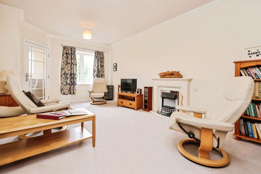 Property photo 2 of 15