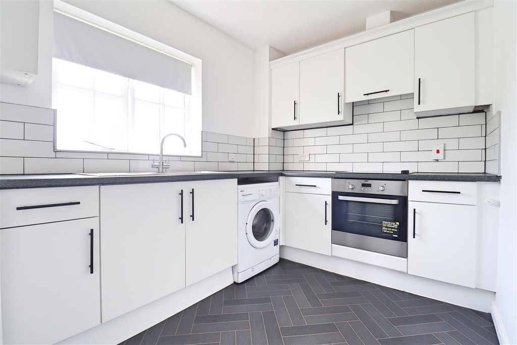 Property photo 3 of 7 Img_9238.Jpg