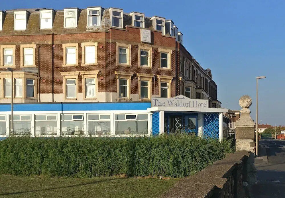 Property photo 1 of 13