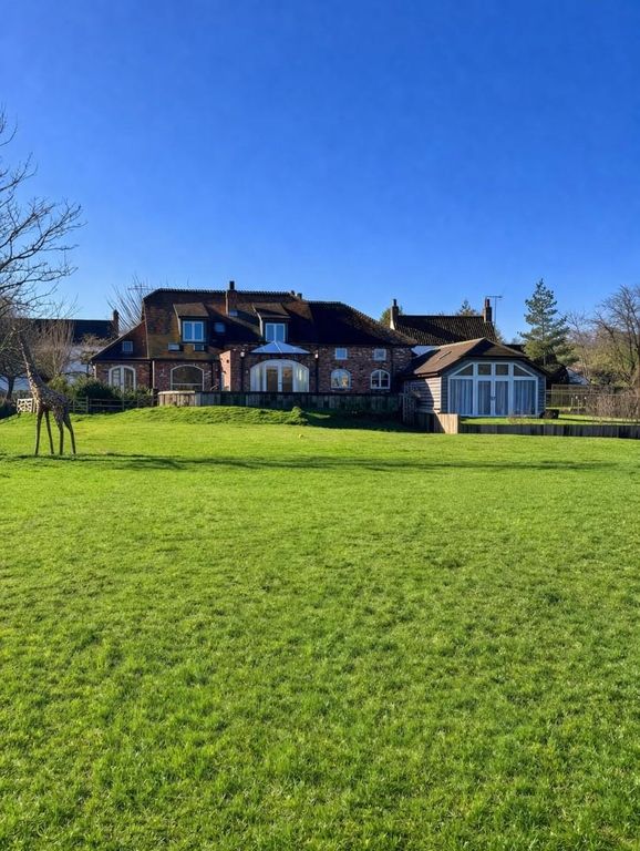 Property photo 2 of 38 Vendor Pic.Jpg