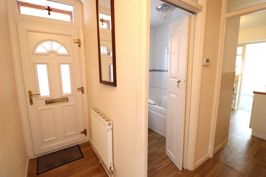 Property photo 3 of 21